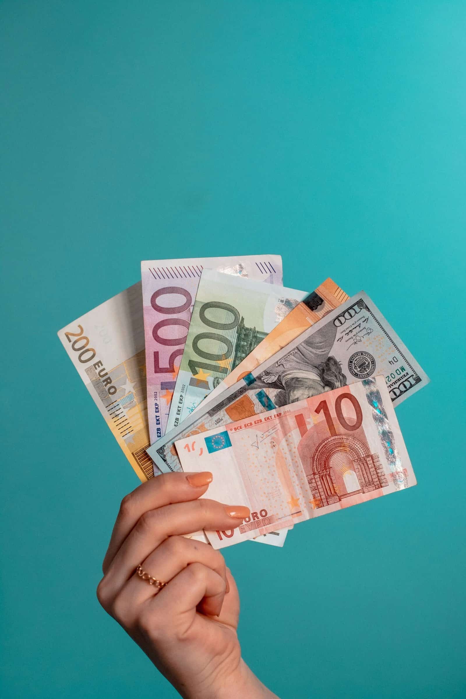 Lista de compra para el primer mes de un bebé con presupuesto